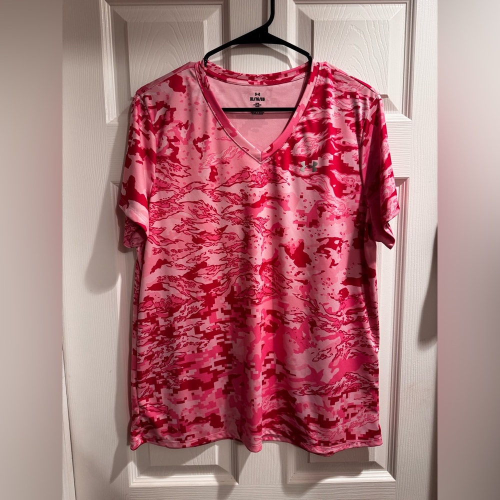NWOT Under Armour Pink Printed Loose fit T Shirt